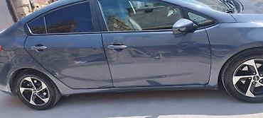 lexus 5 7: Kia Forte: 1.8 l | 2016 il Sedan — 4