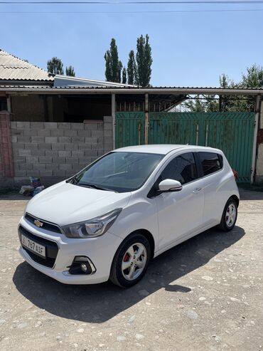 runx alex: Chevrolet Spark: 2016 г., 0.1 л, Автомат, Бензин, Седан