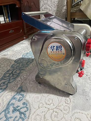 Өндүрүш үчүн жабдуулар: Продаю лапшорезку. состояние идеальное пользовалась пару раз. ножи — 3