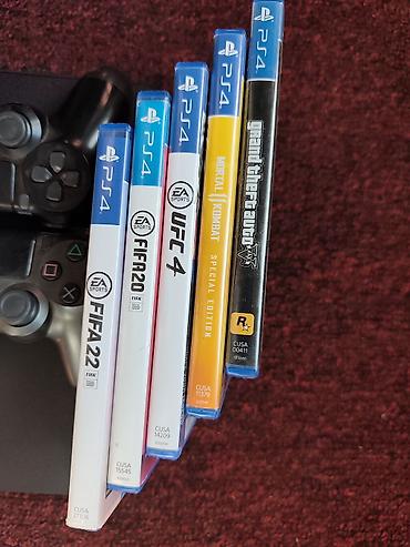 ремень швейной машинки: Sony PlayStation 4 (Slim), комплект для игр на двоих. В наборе: - — 2