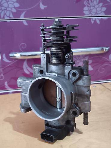 Дроссельные заслонки: Дроссельная заслонка Honda 2002 г., Б/у, Оригинал, Япония — 1