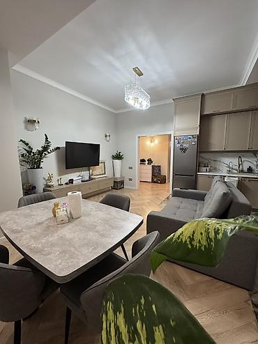 франсузкий квартал: 2 комнаты, 62 м², Элитка, 5 этаж, Дизайнерский ремонт — 5