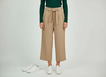 ccc czarne sandały na obcasie: Orsay, Material trousers for women, size L