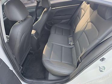 Hyundai: Hyundai Elantra: 2020 г., Седан — 12