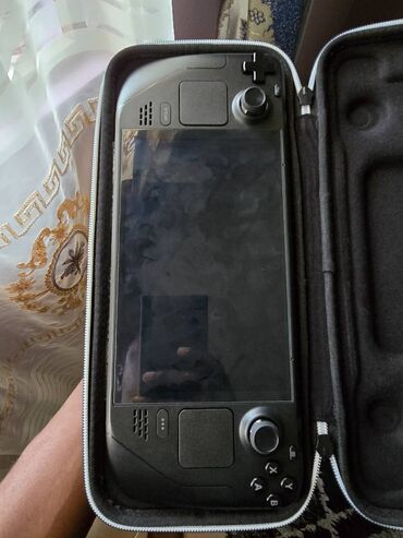 Ostale igre i konzole: Steam Deck OLED 1 TB 1280 x 800 HDR OLED display with premium — 1