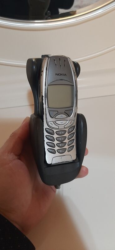 2el telefon: Nokia 6110 Navigator, rəng - Boz