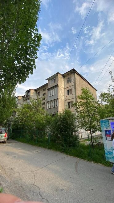 Продажа квартир: 3 комнаты, 49 м², 104 серия, 2 этаж, Косметический ремонт
