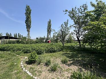 Продажа коттеджей и домов: Дом с кадастровым планом - Площадь по документам: 15 200 кв - Форма — 8