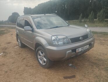 авто машина сатылат: Nissan X-Trail: 2002 г., 2 л, Автоматтык, Бензин, Жол тандабас