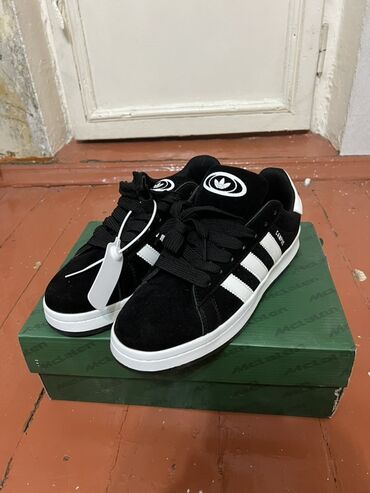 король кожи мазь оригинал и подделка: Эркектердин кроссовкасы, 43, Adidas Originals, Жаңы, түсү - Кара, Өзү алып кетүү, Акылуу жеткирүү