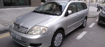 Toyota: Toyota Corolla: 1.4 l | 2005 il Universal