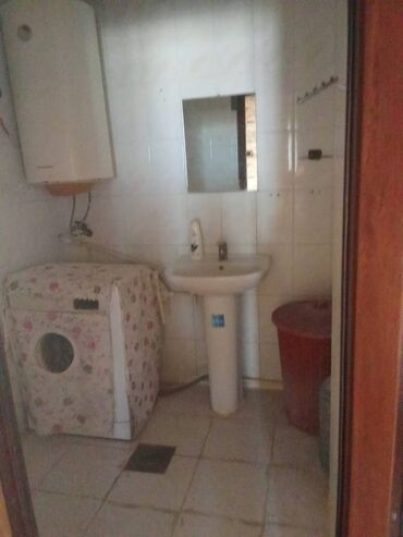 Uzunmüddətli kirayə mənzillər: Suraxanı rayonu, 146 nömrəli məktəbin yanında, 9 mərtəbli binanın 9 cu — 8