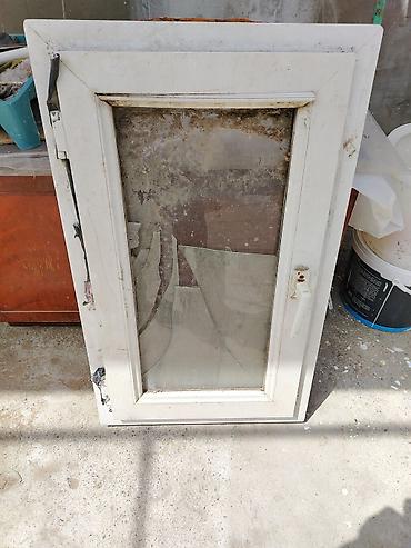 membran pvc: İşdənmis di şüşəsi qırılıb normal vəziyyətdədi 30 manata deyirəm — 1