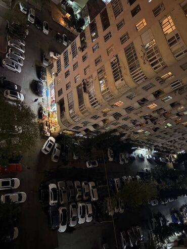 Uzunmüddətli kirayə mənzillər: Menzil hezi aslanov metrosunun cixişinda yerleşir. BOŞ — 10