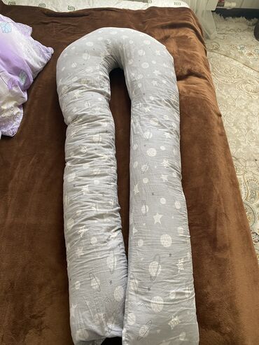 ostio вытягивающая ортопедическая подушка: Продаю подушку для беременных. Состояние хорошее, брала за 1500 сом