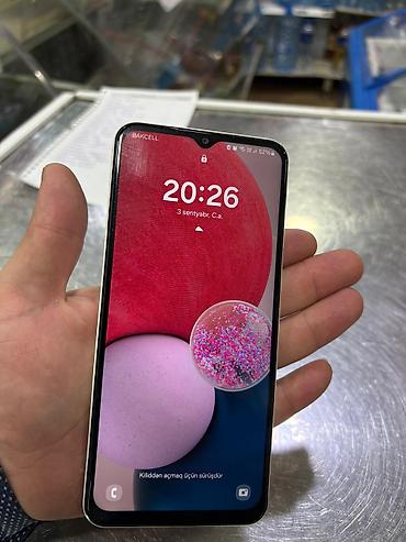 telefon a13: Samsung Galaxy A13, 128 GB, rəng - Ağ, İki sim kartlı — 4