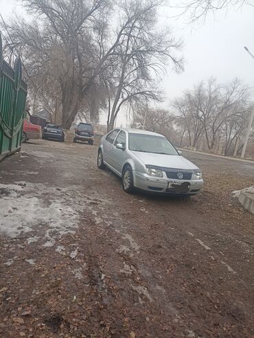 Volkswagen: Volkswagen Bora: 2001 г., Механика, Бензин, Седан — 2