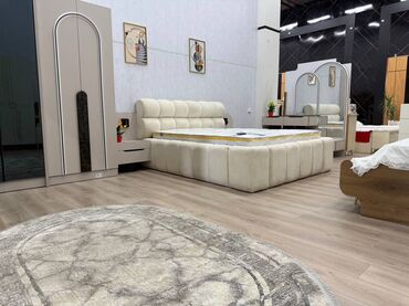 стеклянная прикроватная тумбочка: Спальный гарнитур, Двуспальная кровать, цвет - Бежевый