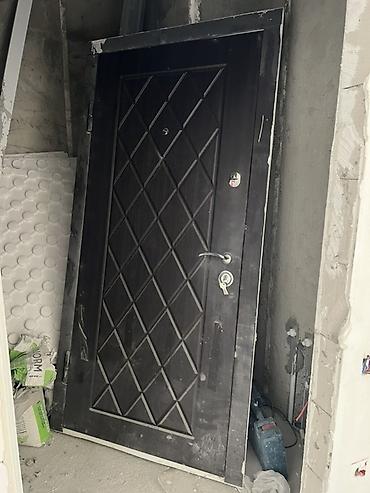 Yenidir istifade olunmayib. Temir isleri geden evden sokulub. 2.05 m lalafo.az -da Yenidir istifade olunmayib. Temir isleri geden evden sokulub. 2.05 m