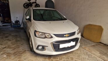 сиденья салон на мерседес 124: Chevrolet Aveo: 2017 г., 1.4 л, Автомат, Бензин, Седан