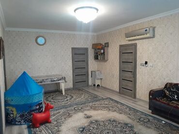 xacmazda kiraye evler 2022: 4 комнаты, 150 м², Нет кредита, Средний ремонт