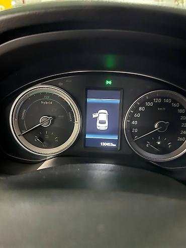 Hyundai: Hyundai Grandeur: 2019 г., Автомат, Гибрид, Седан — 9