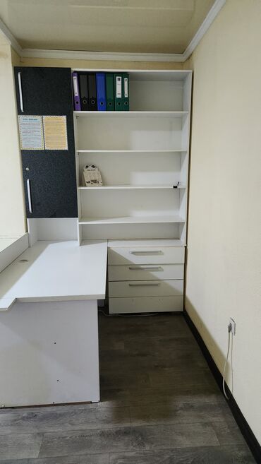 Офисы: Продаю Офис 80 м², С ремонтом, С мебелью, Цокольный этаж этаж — 15