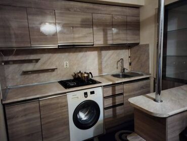 Uzunmüddətli kirayə mənzillər: Mənzil kirayə verilir. 2 otaq 9.5 mər. 55 kv. Seherin merkezinde — 6