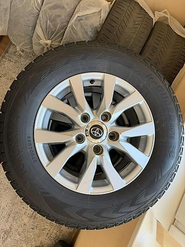 60: Комплект колес Toyota от LC200 с зимними шинами Yokohama iceGUARD G075 — 4