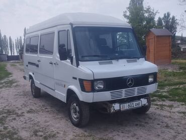Автобусы и маршрутки: Автобус, 1992 г.