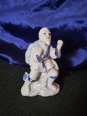 Figurice i makete: Porcelanska nova,vintaz figura kineski mudrac. Figura na lalafo.rs — 3 Figurice i makete: Porcelanska nova,vintaz figura kineski mudrac. Figura — 3