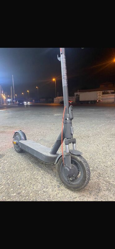 Elektrikli samokatlar: Elektrik skuter – qatlana bilən şəhər modeli - Rəng: qara - Geniş — 4