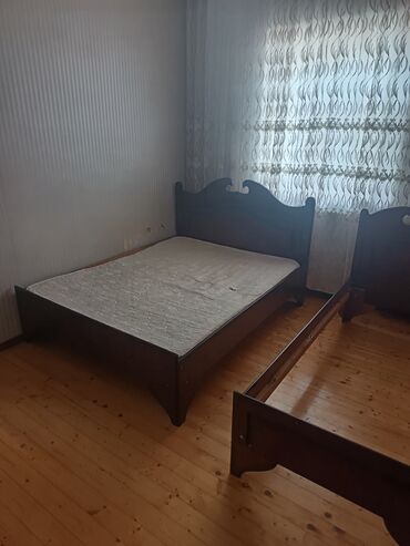 барные стулья со спинкой: Двуспальная кровать, Без подьемного механизма, С матрасом, Без выдвижных ящиков