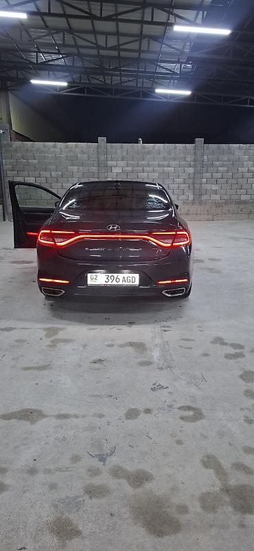 grande: Hyundai Grandeur: 2017 г., Седан — 1