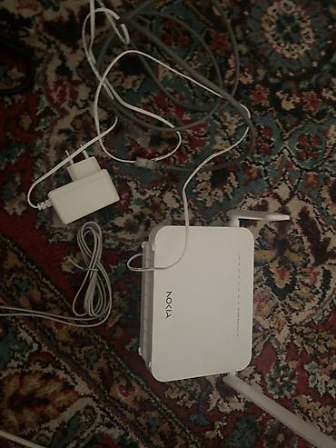 5g router qiymeti: Məhsul: Nokia Wi‑Fi router (ağ rəngli) Xüsusiyyətlər: - Daxili Wi‑Fi — 2