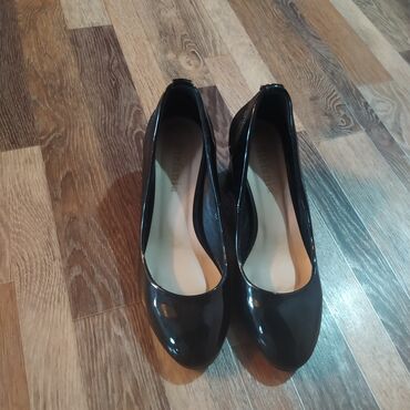 обувь школьная: Туфли 35, цвет - Черный