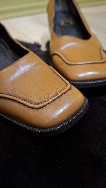 Salonke: Salonke, 36 — 2