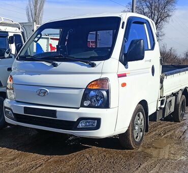 Грузовики: Грузовик, Hyundai, Стандарт, 3 т, Б/у