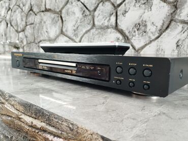 Musiqi mərkəzləri: - Marantz AV Surround Receiver SR8600 - HDMI girişi - Dolby — 16