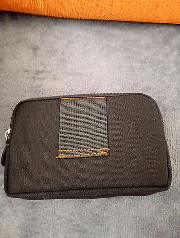 Putni koferi i torbe: Set torbi i tašni – više modela - Elegantna crna tašnica sa metalnim — 7