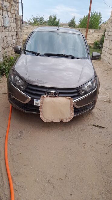 VAZ (LADA): Lada Granta sedan - Kuzov: qəhvəyi rəng, kompakt sedan - — 1