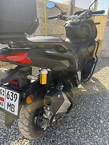 катер скутер: Макси-скутер Honda, 200 куб. см, Бензин, Б/у — 3