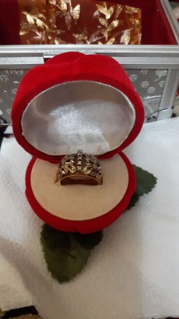 yaqut qaşlı üzük: 9 qr.583 eyardir.whatsapp aktivdir.0991101492 lalafo.az -da yaqut qaşlı üzük: 9 qr.583 eyardir.whatsapp aktivdir.0991101492