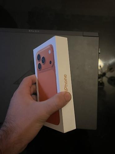 iphone 15 pro max 128: IPhone 17 Pro, 256 GB, Narıncı, Simsiz şarj — 2