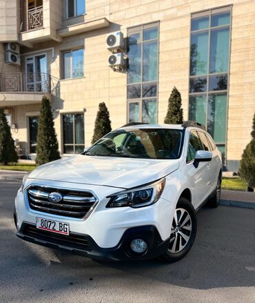 средний кузов да: Subaru Outback: 2018 г., 2.5 л, Автомат, Бензин, Хэтчбэк
