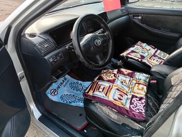 Toyota: Toyota Corolla: 2007 г., 1.6 л, Механика, Газ, Хэтчбэк — 5