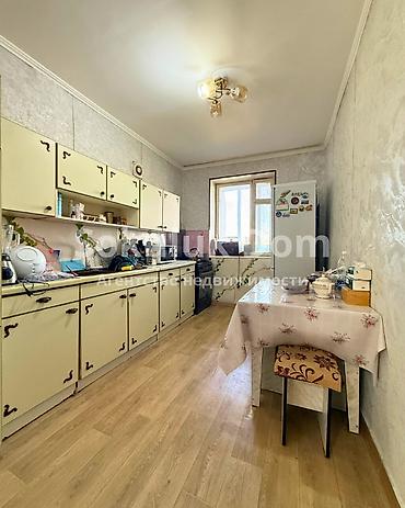 Продажа квартир: 3 комнаты, 66 м² — 1