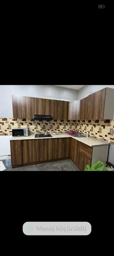 Кухонные гарнитуры: Mətbəx mebeli 250 azn ideal vəziyyətdədi üsdündə qaz moyka asbrator