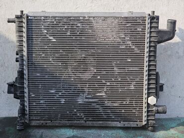 Радиаторы: Радиатор охлаждения двигателя Renault Twingo 1.2, 1997г.в. Оригинал — 7
