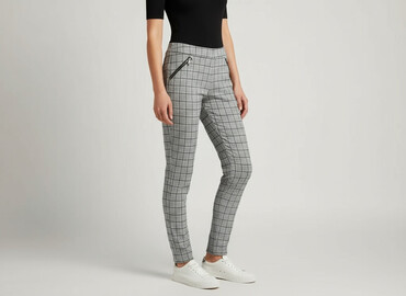 Women's Pants: Stradivarius, Material trousers for women, size XS